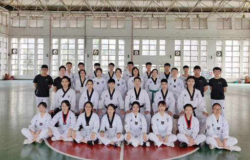 e3291fe2ebad41bc95c15325ed32c344.png