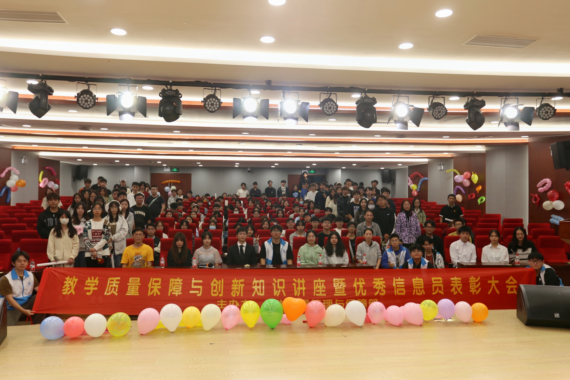 5dc909bda1534d11b4bdf020ec5803c3.jpg